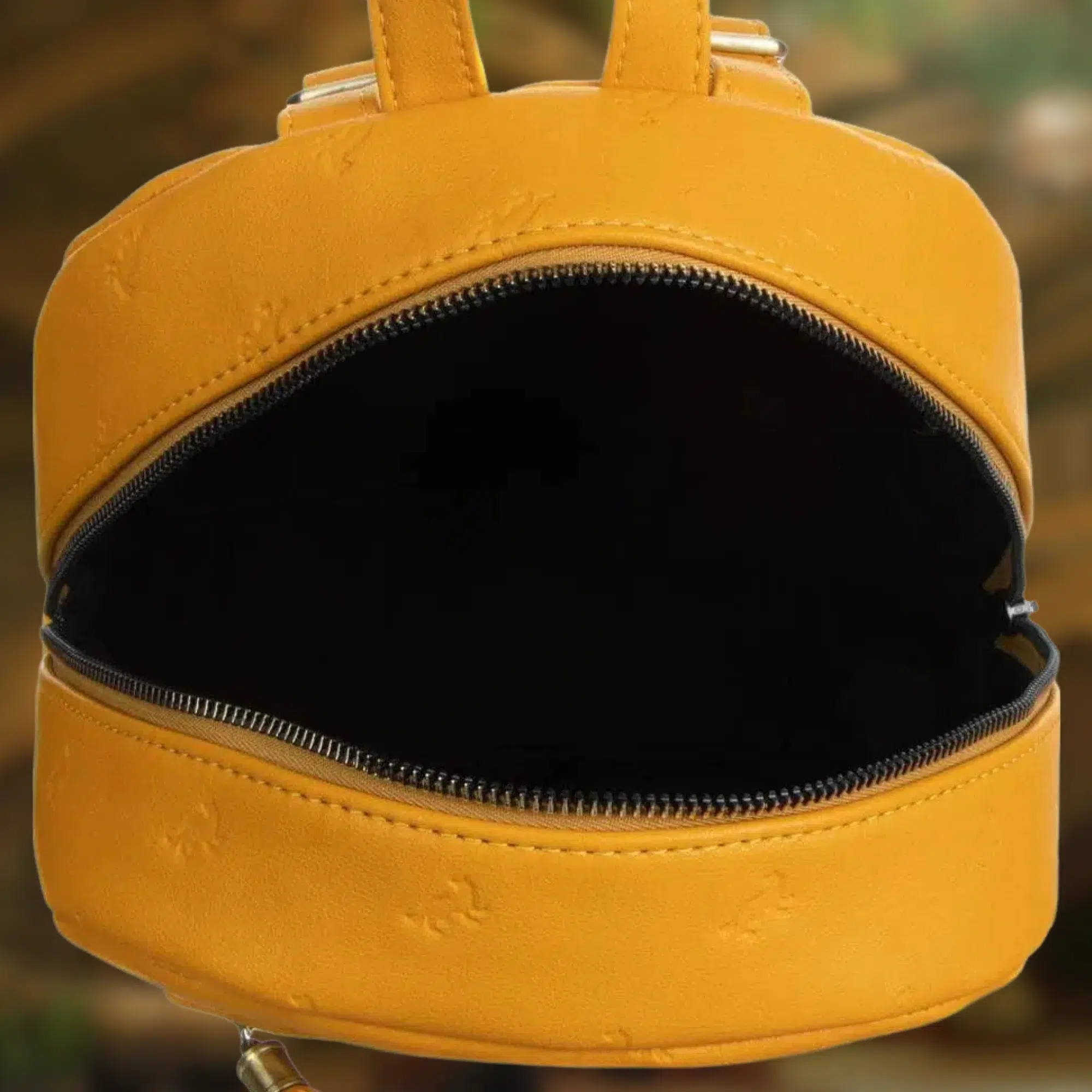 Harry Potter - Hufflepuff Crest Mini Backpack - Bioworld - Image 11