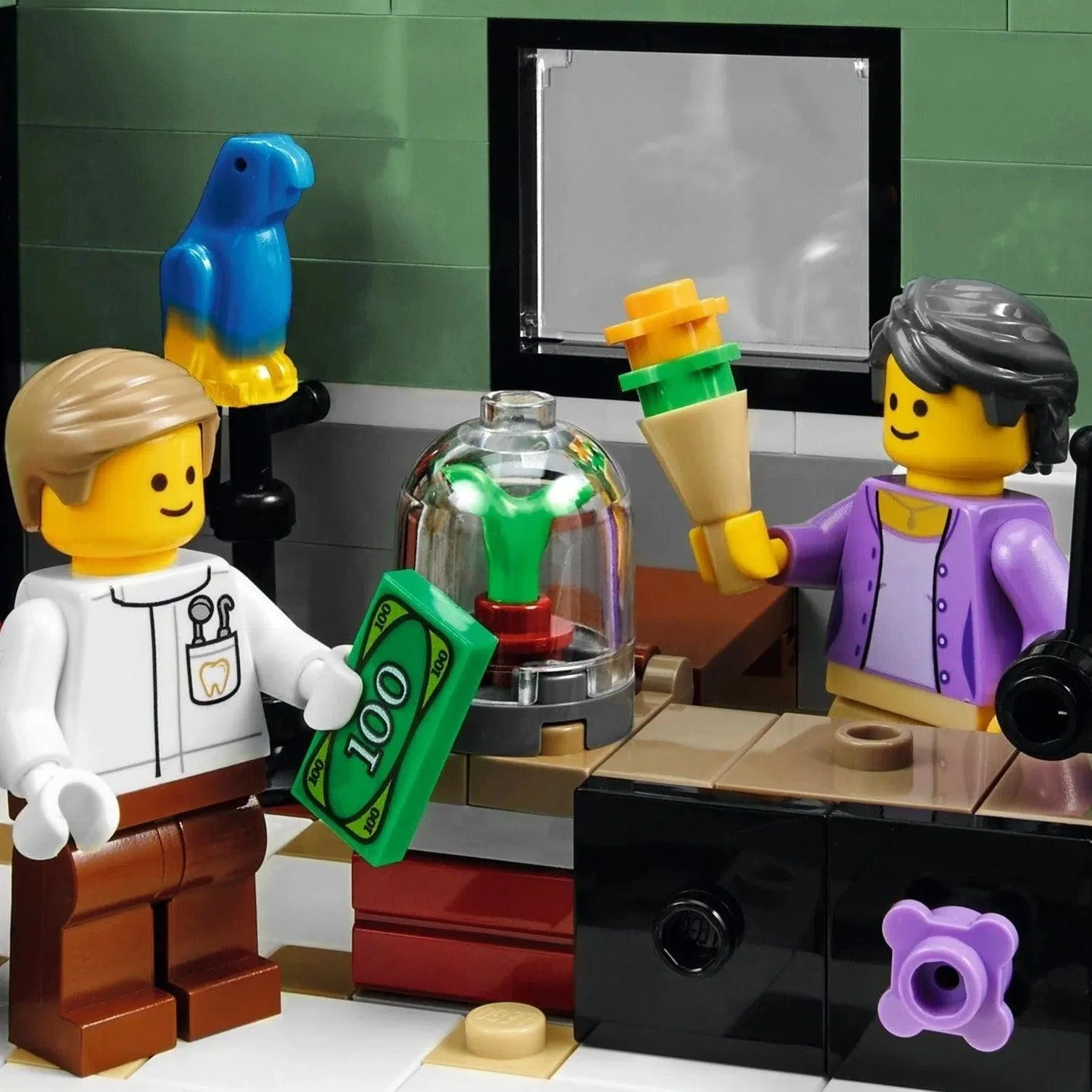 LEGO [Creator Expert] - Assembly Square Building Set - Modular Buildings Collection Series (10255) - Image 7