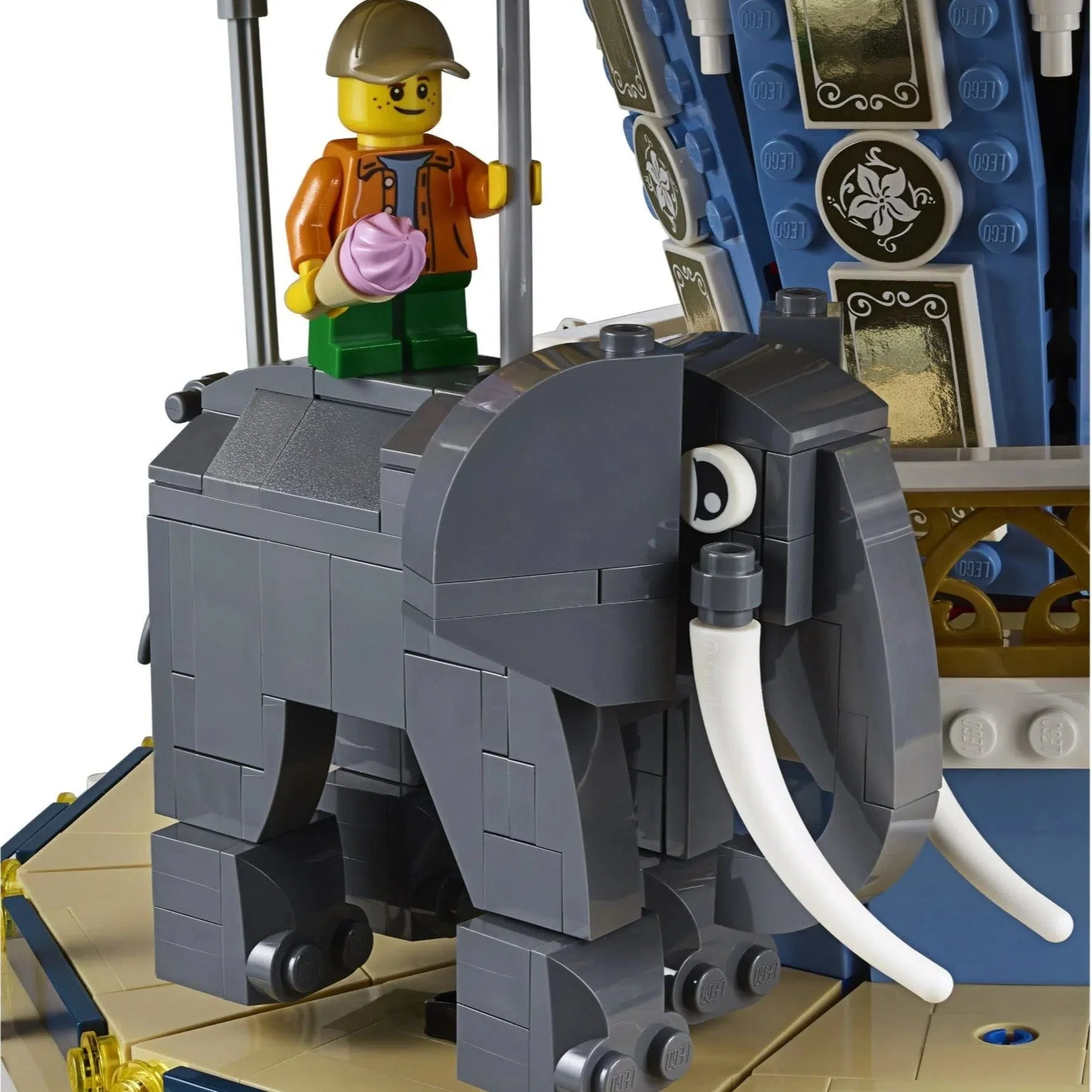 LEGO [Creator Expert] - Carousel Building Set - Fairground Collection Series (10257) - Image 6