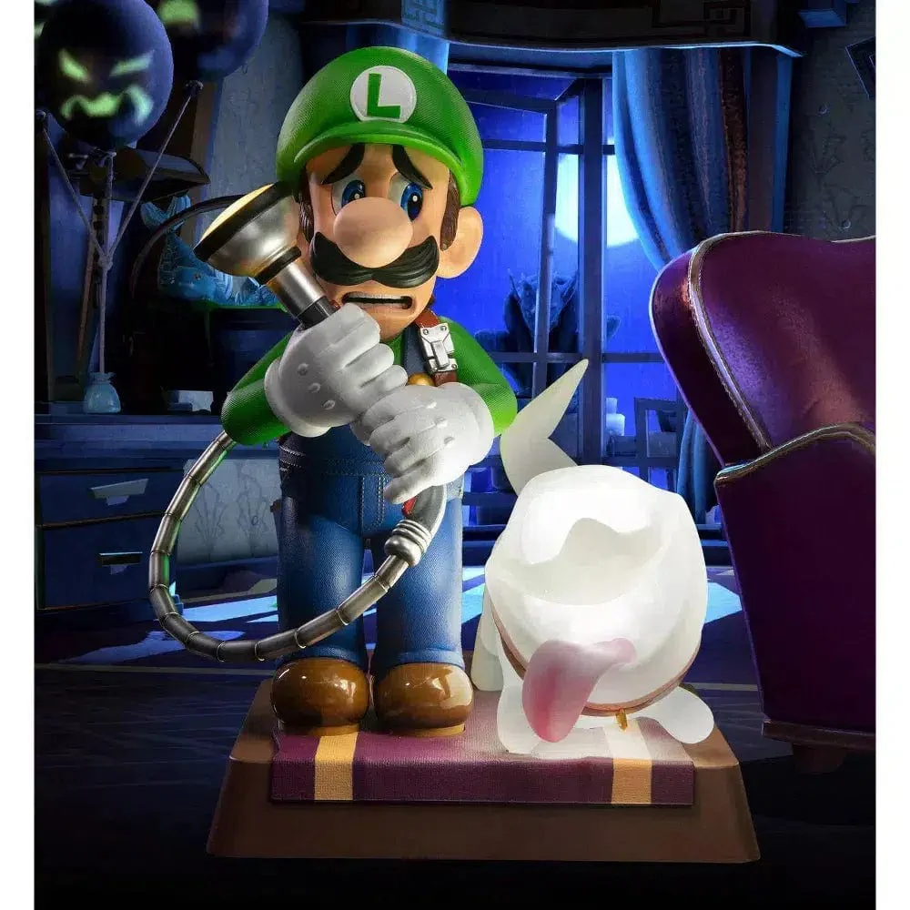 Luigi's Mansion 3 - Luigi & Polterpup Statue  - First 4 Figures - 9" PVC - Image 3