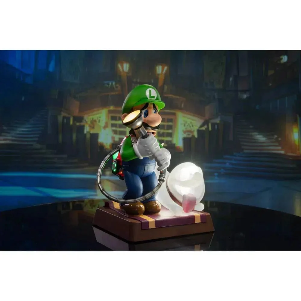 Luigi's Mansion 3 - Luigi & Polterpup Statue  - First 4 Figures - 9" PVC - Image 4
