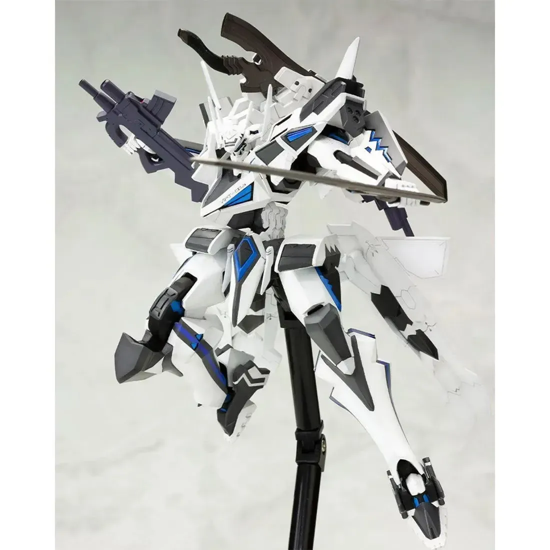 Muv-Luv Alternative: Total Eclipse - Yuya Bridges Mecha Shiranui Second Phase3 Ki Full Action Figure Model Kit (1:144 Scale, Plastic) - Kotobukiya - Image 2