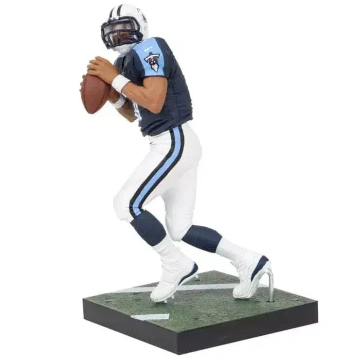 NFL: Tennessee Titans - Marcus Mariota Figure - McFarlane Toys - Series 37 - Image 2