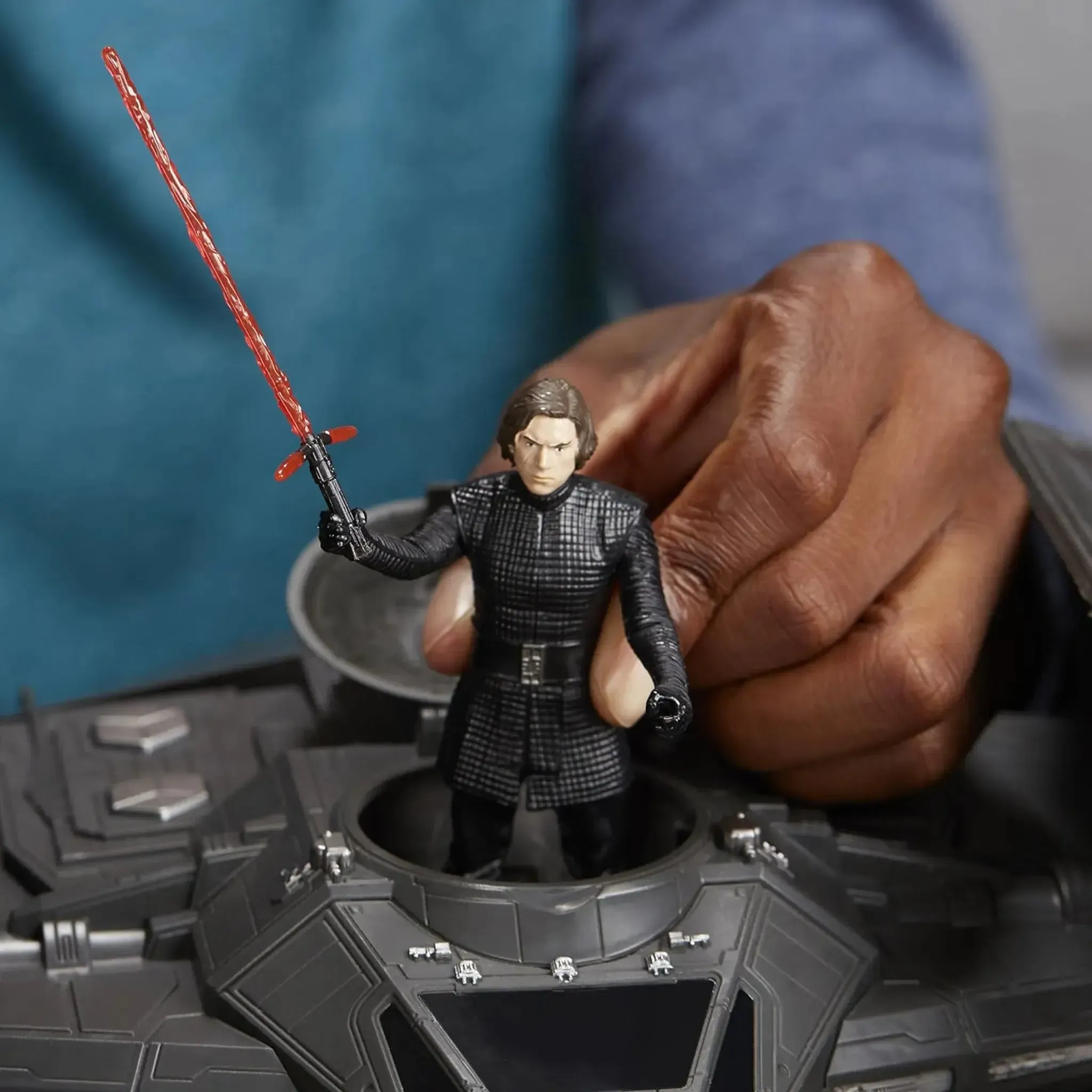 Star Wars - Kylo Ren's Tie Silencer Ship with Kylo Ren Action Figure (3.75") - Hasbro - (2017) - Image 5